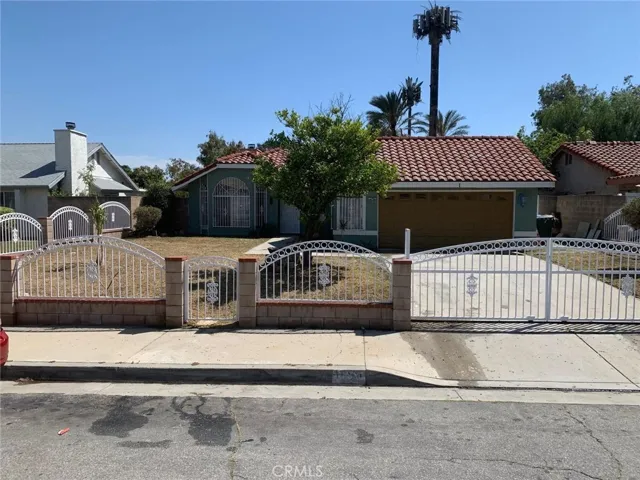 1855 W 13th, San Bernardino, California 92411