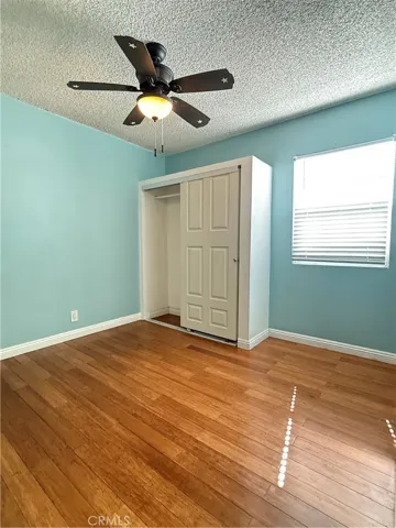 6517 White Oak Ave, Reseda, California 91335