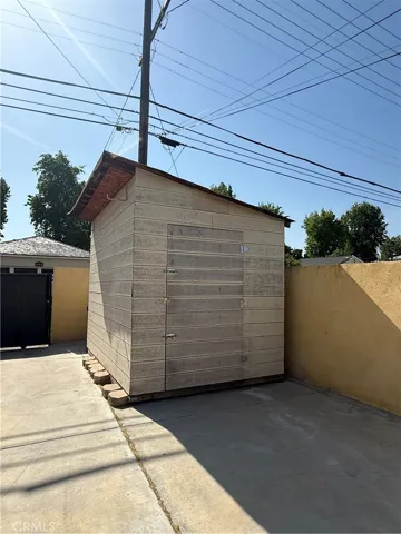 6517 White Oak Ave, Reseda, California 91335