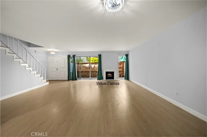 5115 Kester 7, Sherman Oaks, California 91403