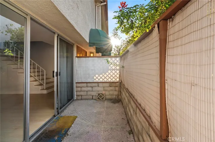 5115 Kester 7, Sherman Oaks, California 91403