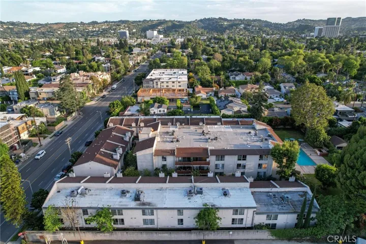 5115 Kester 7, Sherman Oaks, California 91403