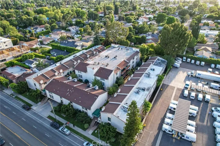 5115 Kester 7, Sherman Oaks, California 91403