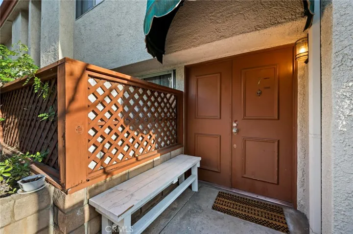 5115 Kester 7, Sherman Oaks, California 91403