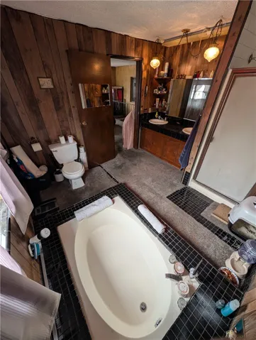 3816 Walnut, Lynwood, California 90262