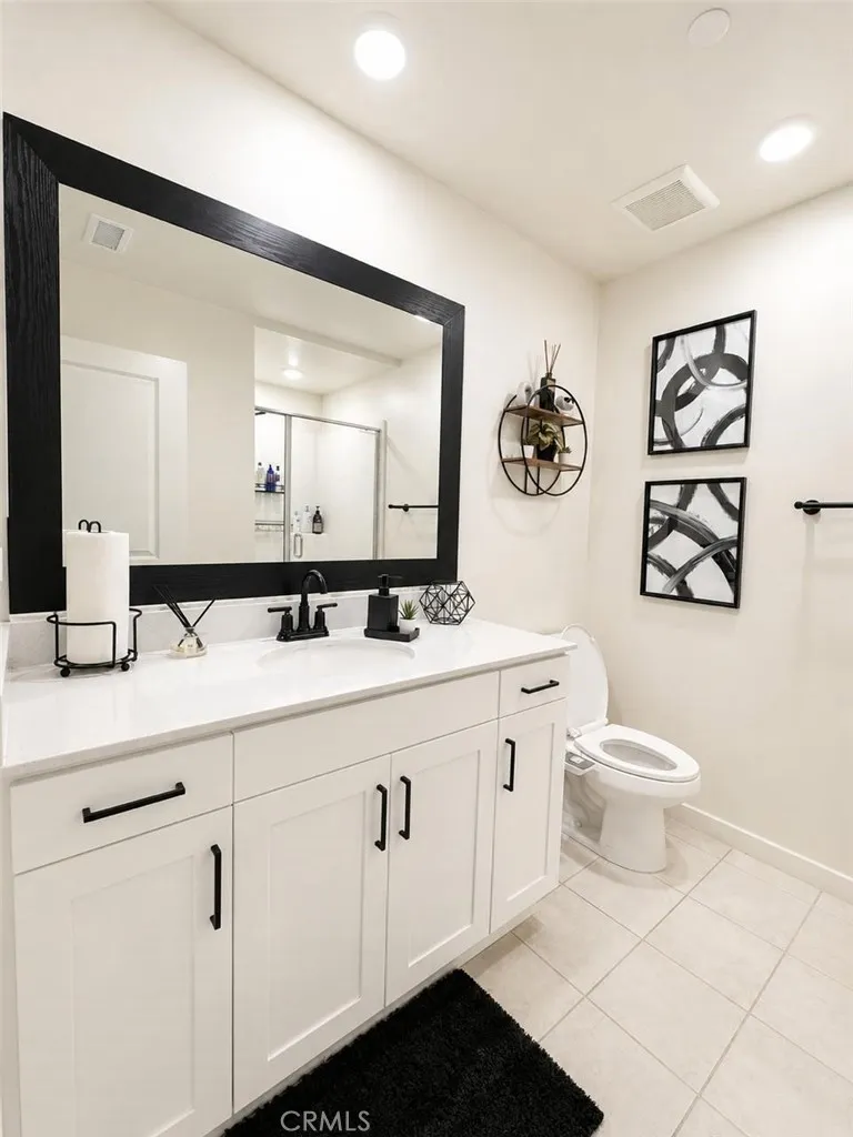 Bathroom Downstairs