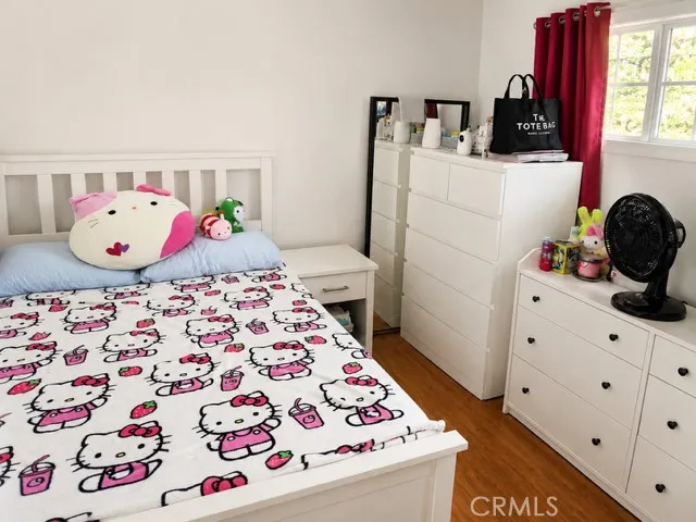 Main House: Bedroom 1