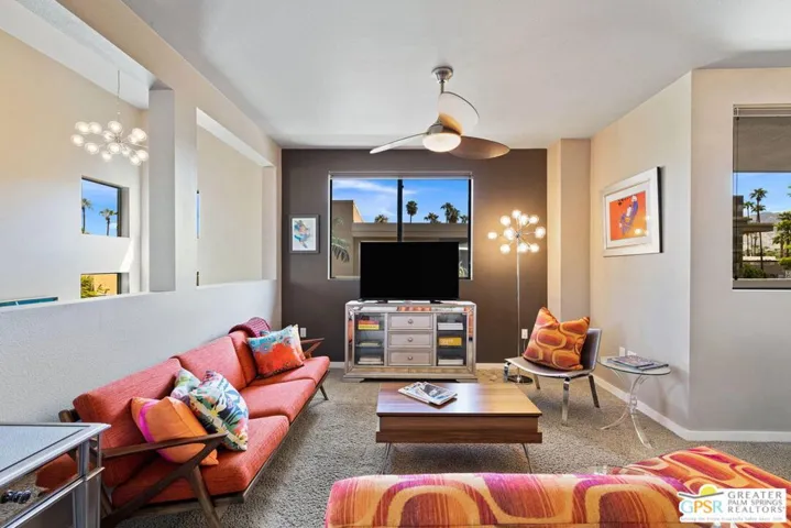 930 E Palm Canyon 204, Palm Springs, California 92264
