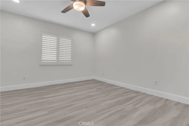 ADDL BEDROOM UPSTAIRS W/CEILING FAN/PLANTATION SHUTTERS