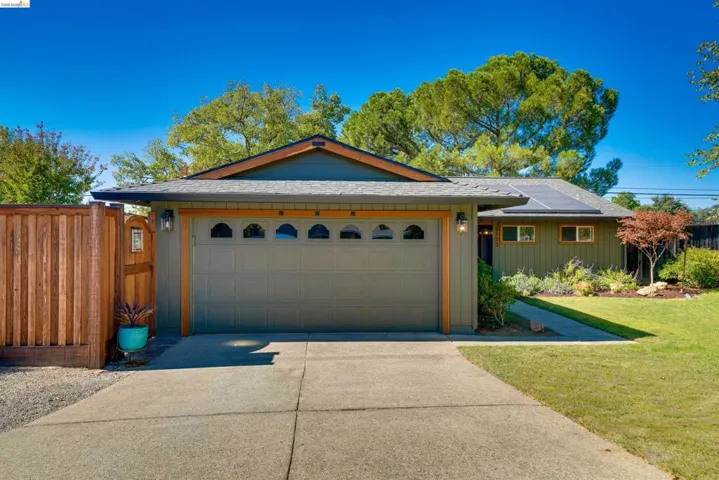 5502 Sparas St, Loomis, California 95650