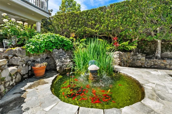 616 Curprien Koi Pond