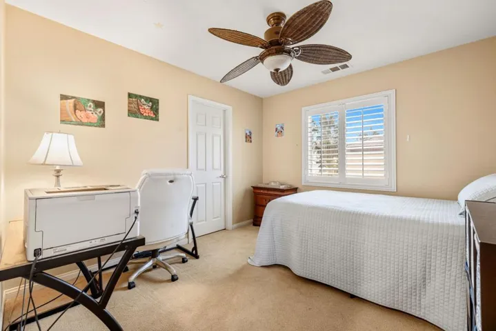 Guest Bedroom2