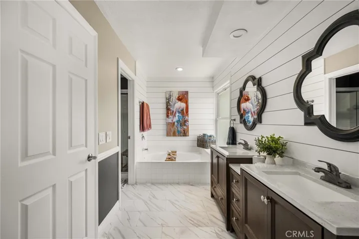 25392 Elderwood, Lake Forest, California 92630