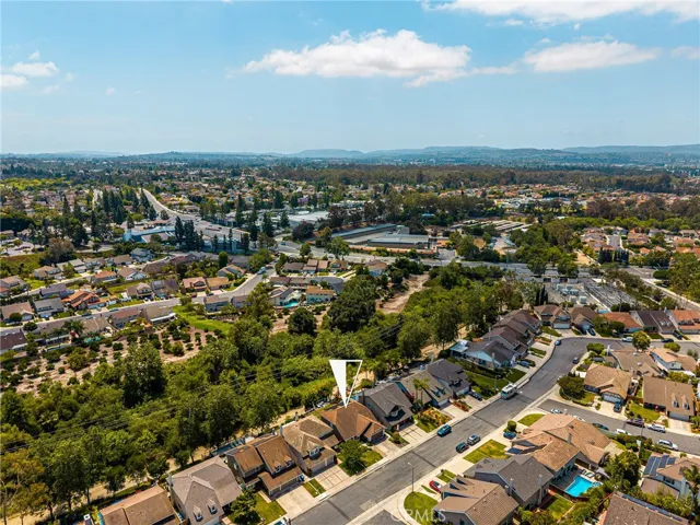 25392 Elderwood, Lake Forest, California 92630