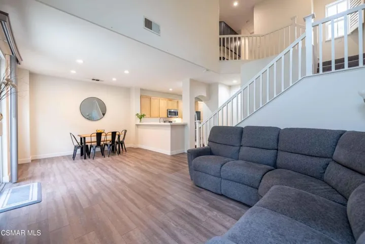 580FenwickWyC 10