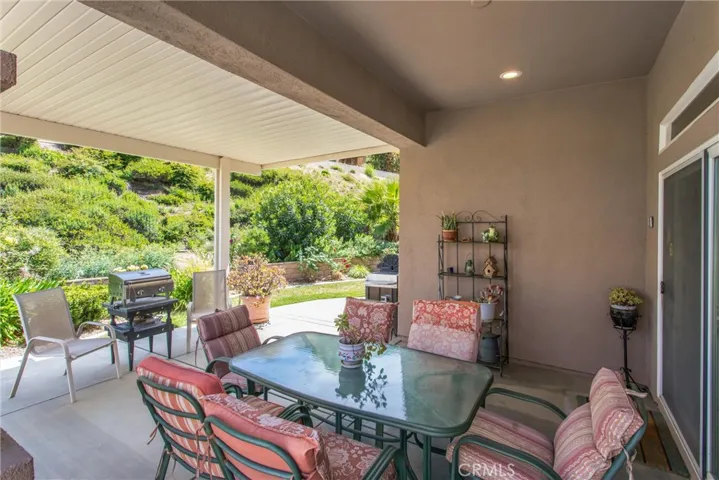 5025 Vintage Circle, Banning, California 92220