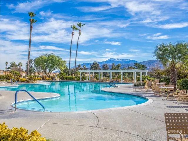 5025 Vintage Circle, Banning, California 92220