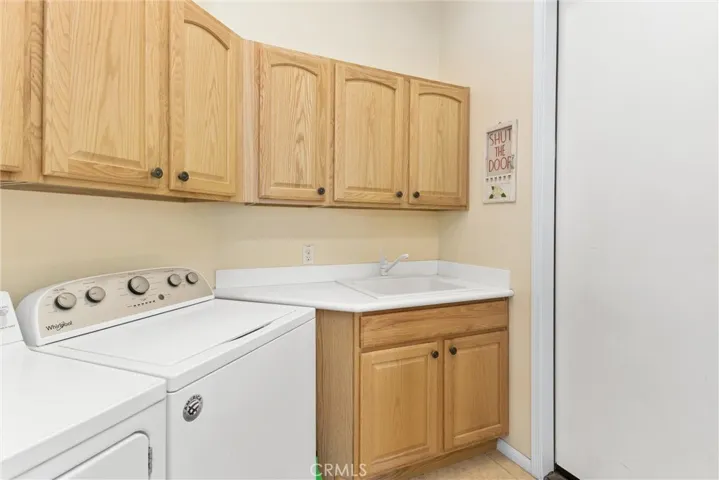 5025 Vintage Circle, Banning, California 92220