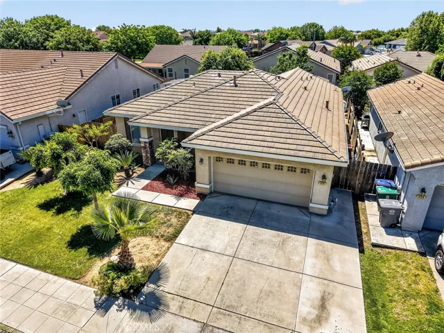 978 San Carlos Avenue, Madera, California 93637