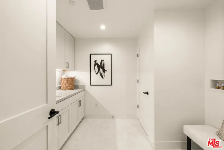 812 N Cleveland Street 1, Oceanside, California 92054