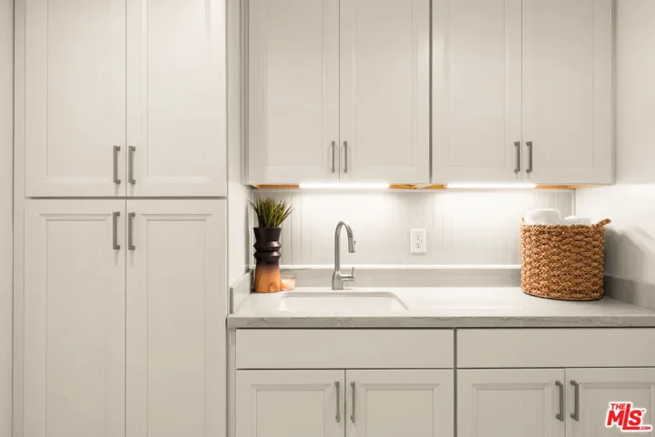 812 N Cleveland Street 1, Oceanside, California 92054