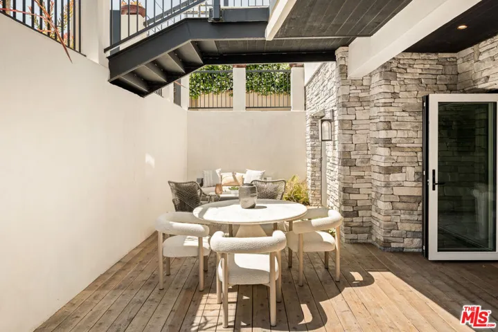 812 N Cleveland Street 1, Oceanside, California 92054