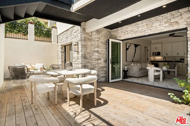 812 N Cleveland Street 1, Oceanside, California 92054