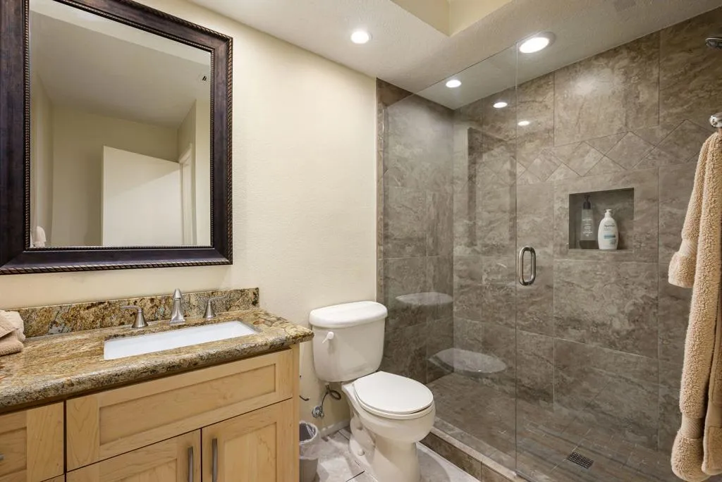 34-web-or-mls-LFDesertFalls_OPMG_0325_03