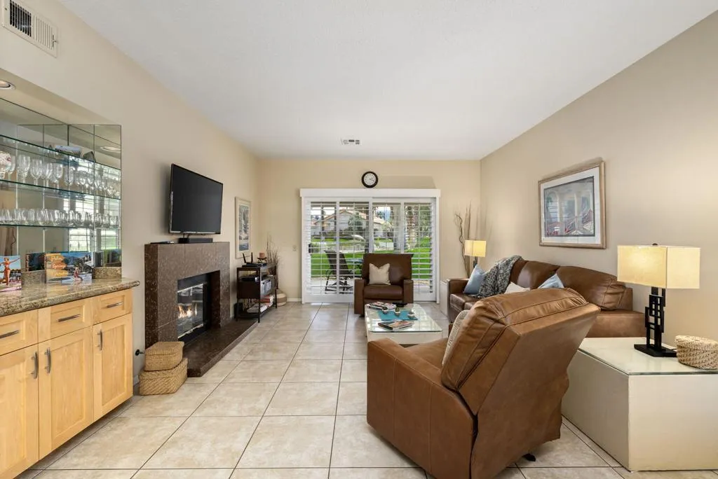 13-web-or-mls-LFDesertFalls_OPMG_0325_01