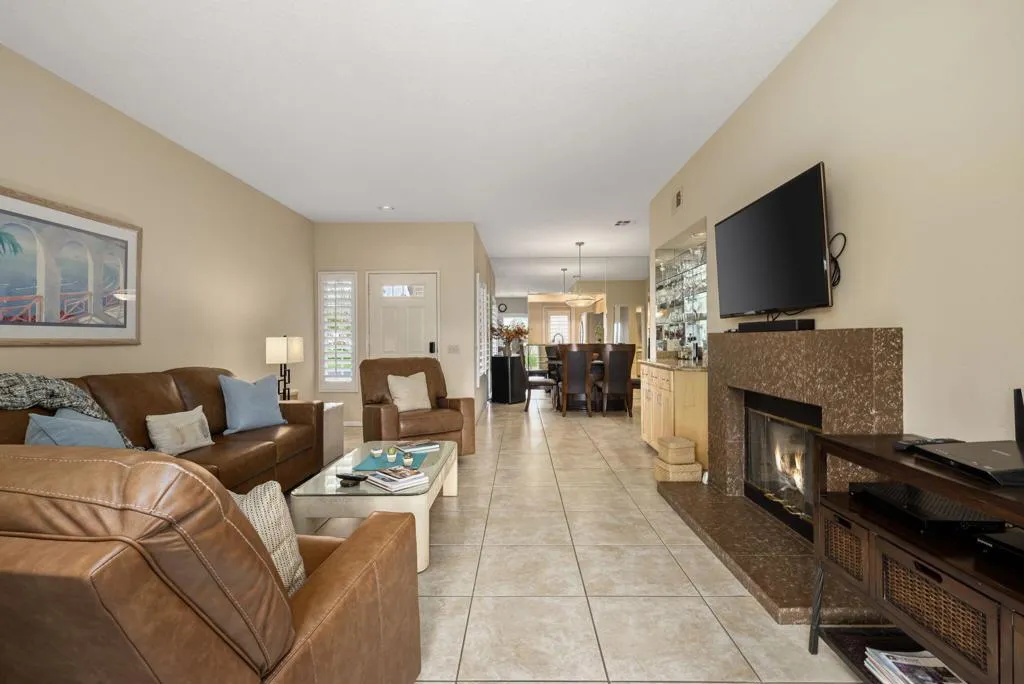 16-web-or-mls-LFDesertFalls_OPMG_0325_01