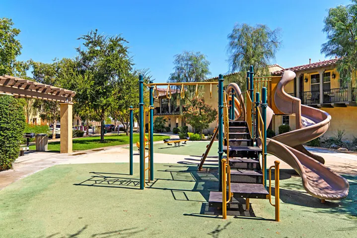 Spanish Walk Community