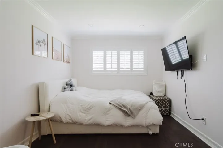16858 Pineridge Drive, Granada Hills, California 91344