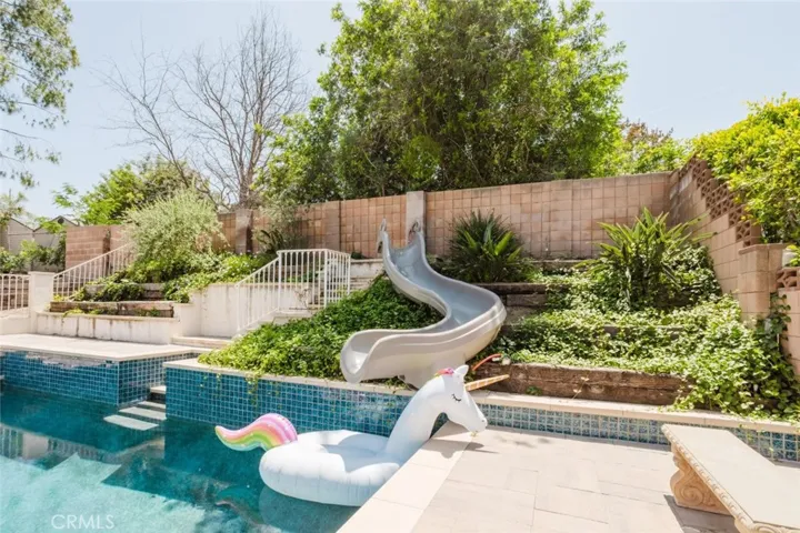 16858 Pineridge Drive, Granada Hills, California 91344