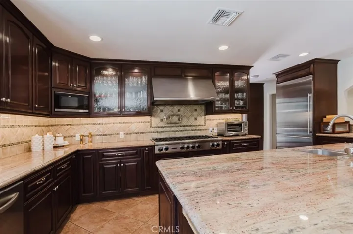 16858 Pineridge Drive, Granada Hills, California 91344