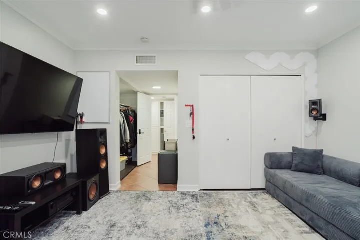 16858 Pineridge Drive, Granada Hills, California 91344