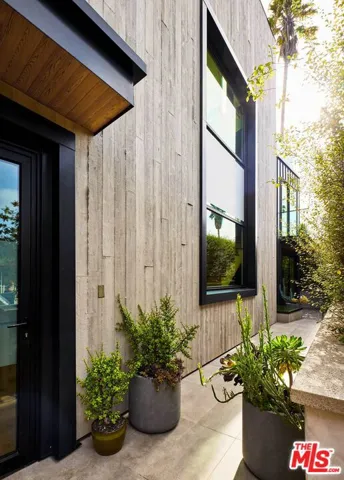 330 Rennie Avenue 1, Venice, California 90291