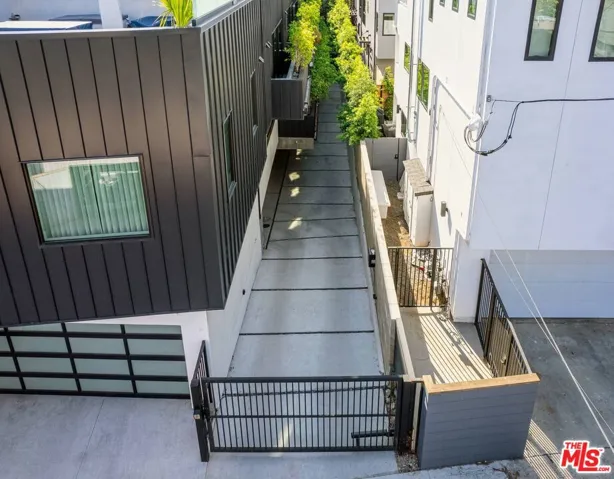 330 Rennie Avenue 1, Venice, California 90291