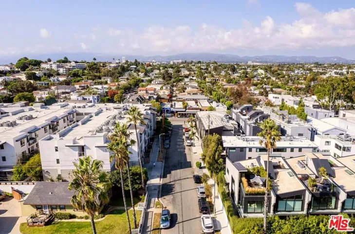 330 Rennie Avenue 1, Venice, California 90291