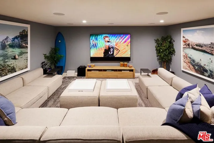 330 Rennie Avenue 1, Venice, California 90291