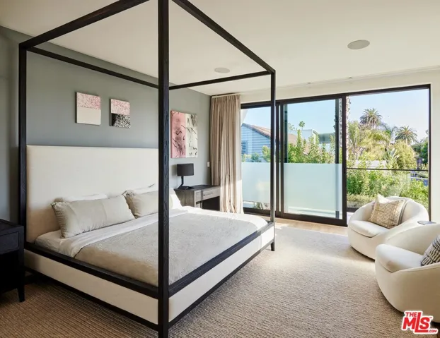 330 Rennie Avenue 1, Venice, California 90291