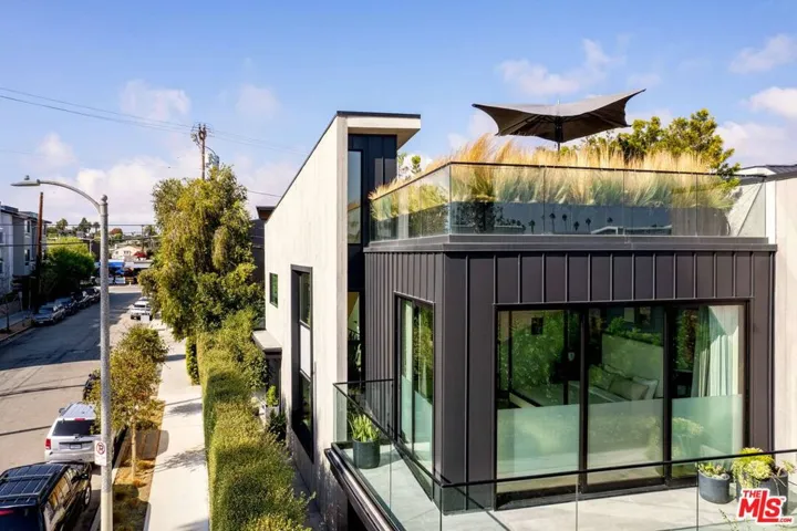 330 Rennie Avenue 1, Venice, California 90291