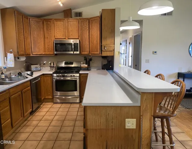 Main Residence, 6