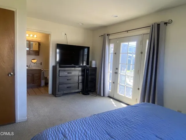 Main Residence, 15