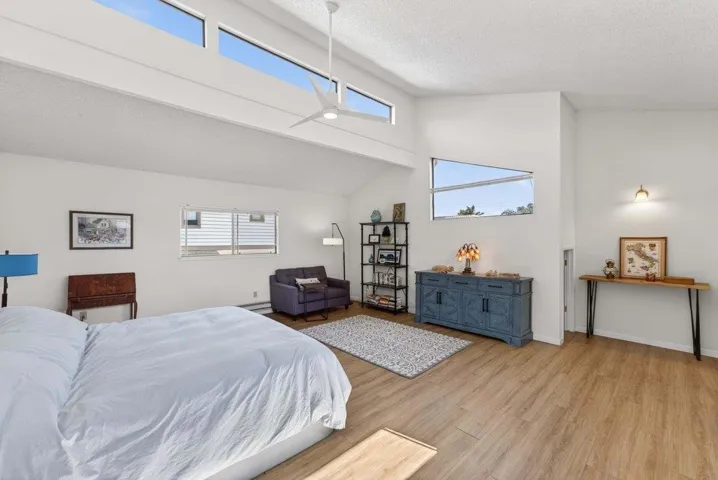 300 Columbia Street, Santa Cruz, California 95060