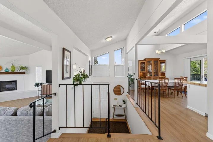 300 Columbia Street, Santa Cruz, California 95060