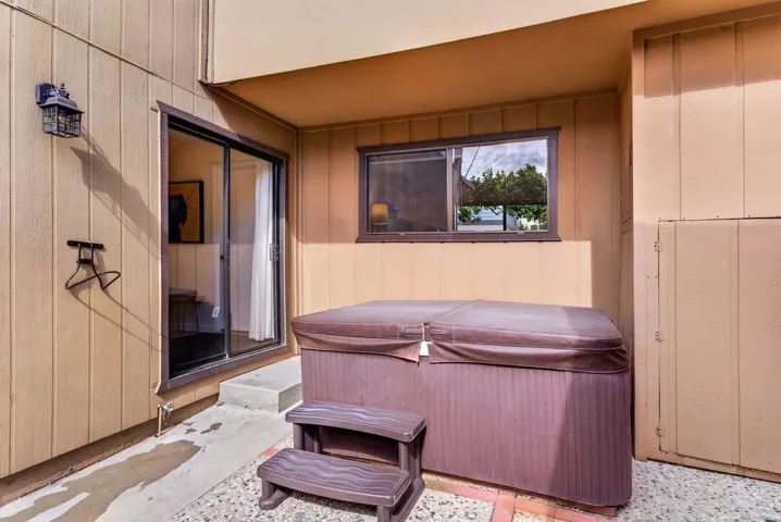 300 Columbia Street, Santa Cruz, California 95060