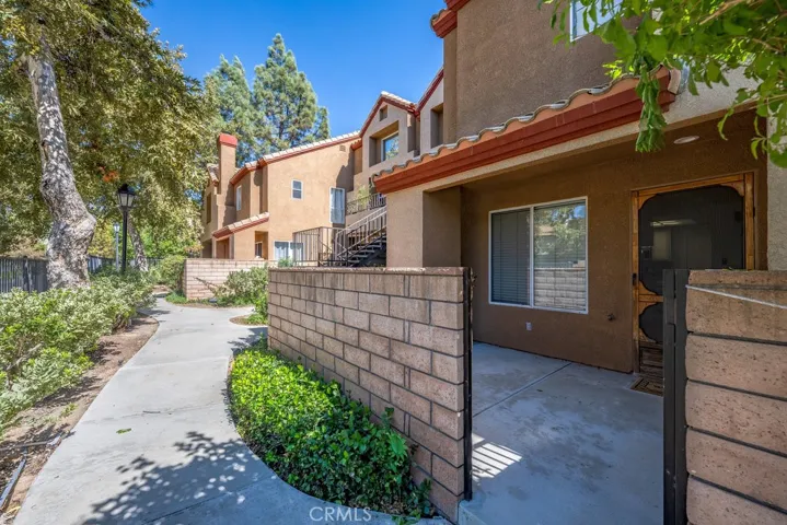 28114 Seco Canyon 156, Saugus, California 91390