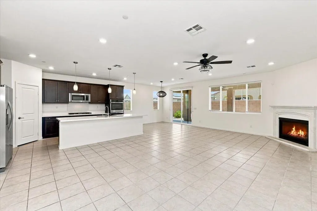 11-Kitchen and Family Room