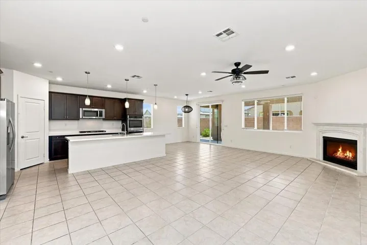 11-Kitchen and Family Room