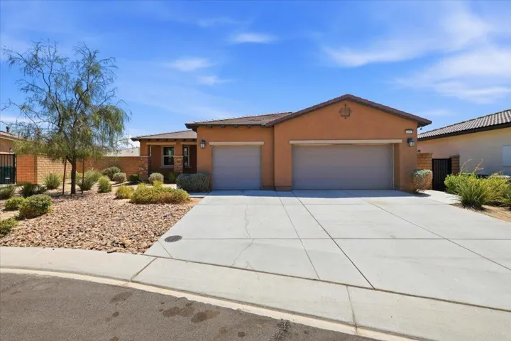 05-Front Property View